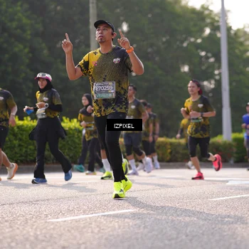 Runner Photo 6541743
