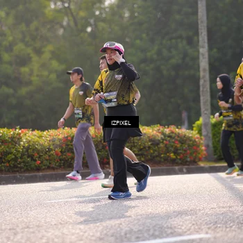 Runner Photo 6541777