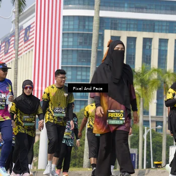 Runner Photo 6541784