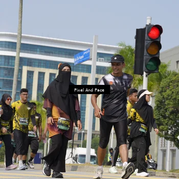 Runner Photo 6541797