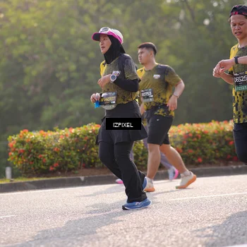 Runner Photo 6541821