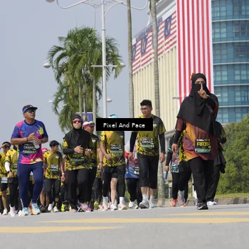 Runner Photo 6541825