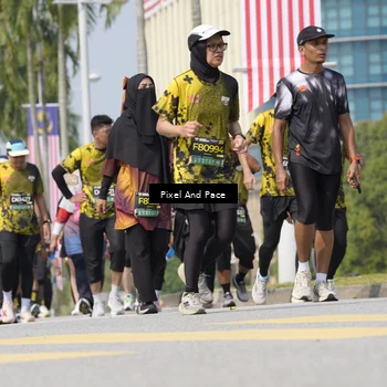 Runner Photo 6541856