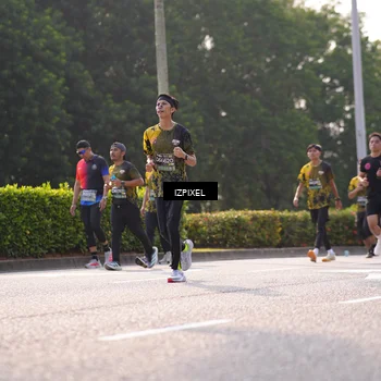 Runner Photo 6541878