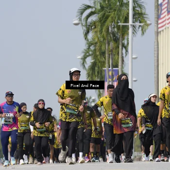 Runner Photo 6541880