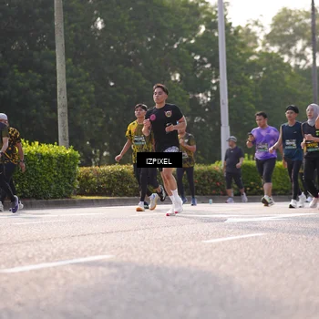 Runner Photo 6541892