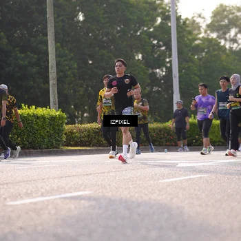 Runner Photo 6541894