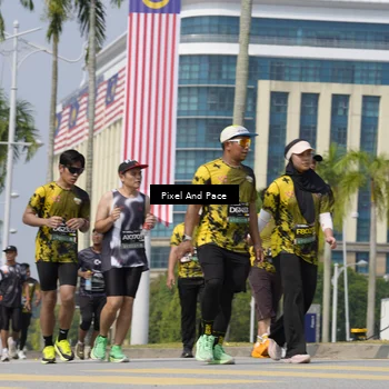 Runner Photo 6541911