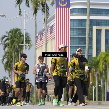 Runner Photo 6541925