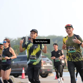 Runner Photo 6541926