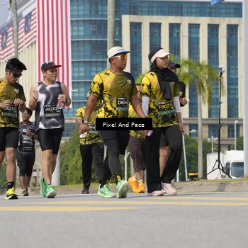 Runner Photo 6541932