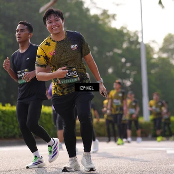 Runner Photo 6541938