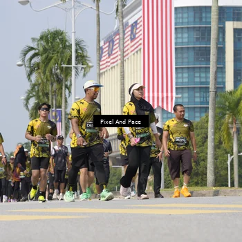 Runner Photo 6541949