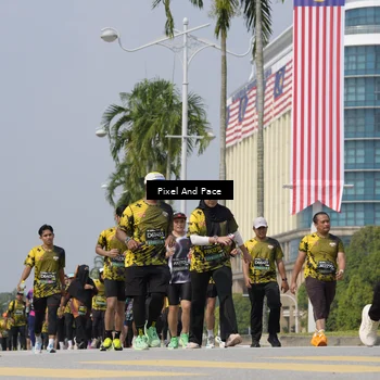 Runner Photo 6541953