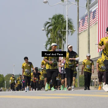 Runner Photo 6541961