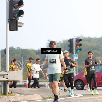 Runner Photo 6541984