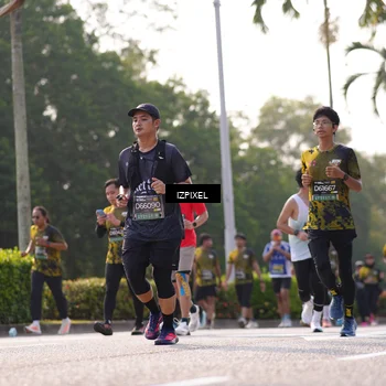 Runner Photo 6541990