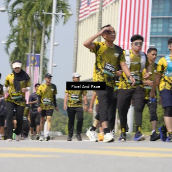 Runner Photo 6541992