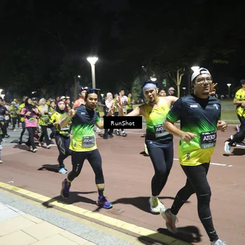 Runner Photo 6542027