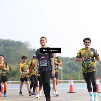 Runner Photo 6542041