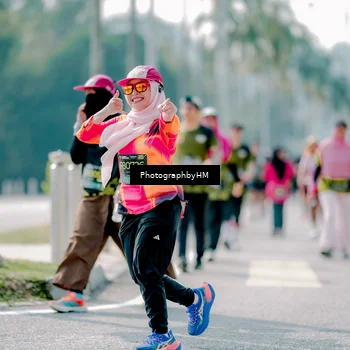 Runner Photo 6542046