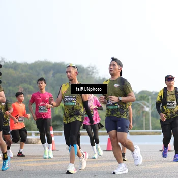 Runner Photo 6542056