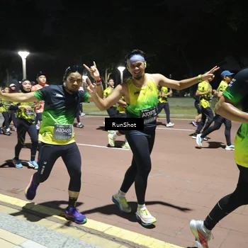 Runner Photo 6542068