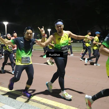 Runner Photo 6542072