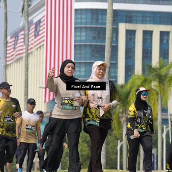 Runner Photo 6542078