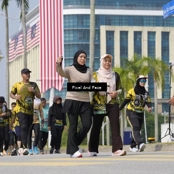 Runner Photo 6542082