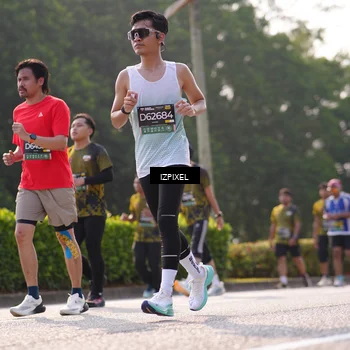 Runner Photo 6542093
