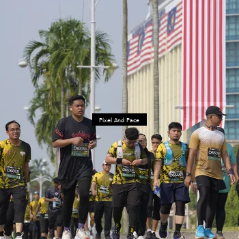 Runner Photo 6542096