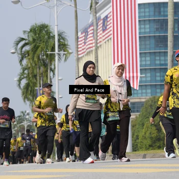 Runner Photo 6542097