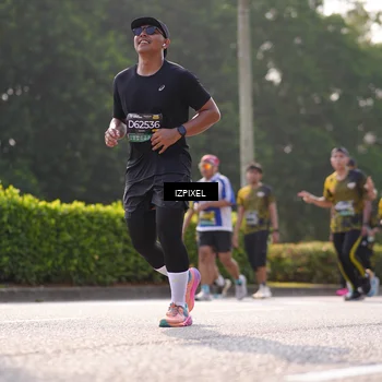 Runner Photo 6542108