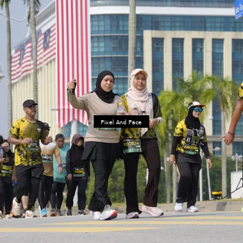 Runner Photo 6542109