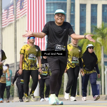 Runner Photo 6542121