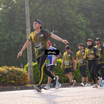 Runner Photo 6542144