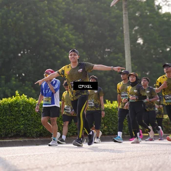 Runner Photo 6542155