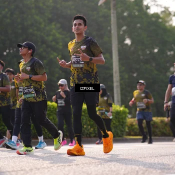 Runner Photo 6542156