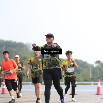 Runner Photo 6542157