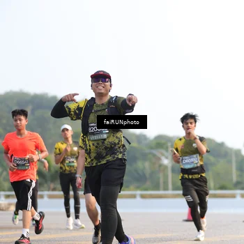 Runner Photo 6542183