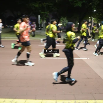 Runner Photo 6542208