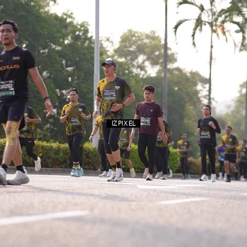 Runner Photo 6542216