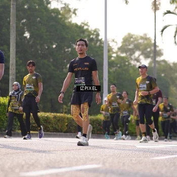 Runner Photo 6542220