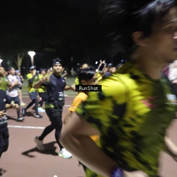 Runner Photo 6542221