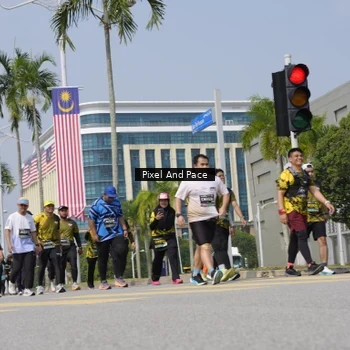 Runner Photo 6542226