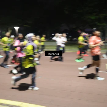 Runner Photo 6542241