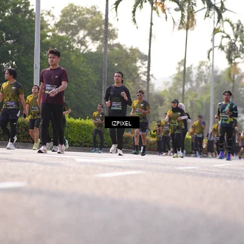 Runner Photo 6542252