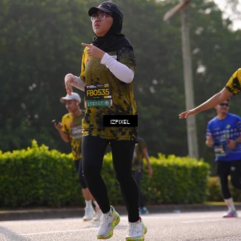 Runner Photo 6542299