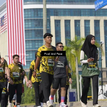 Runner Photo 6542327